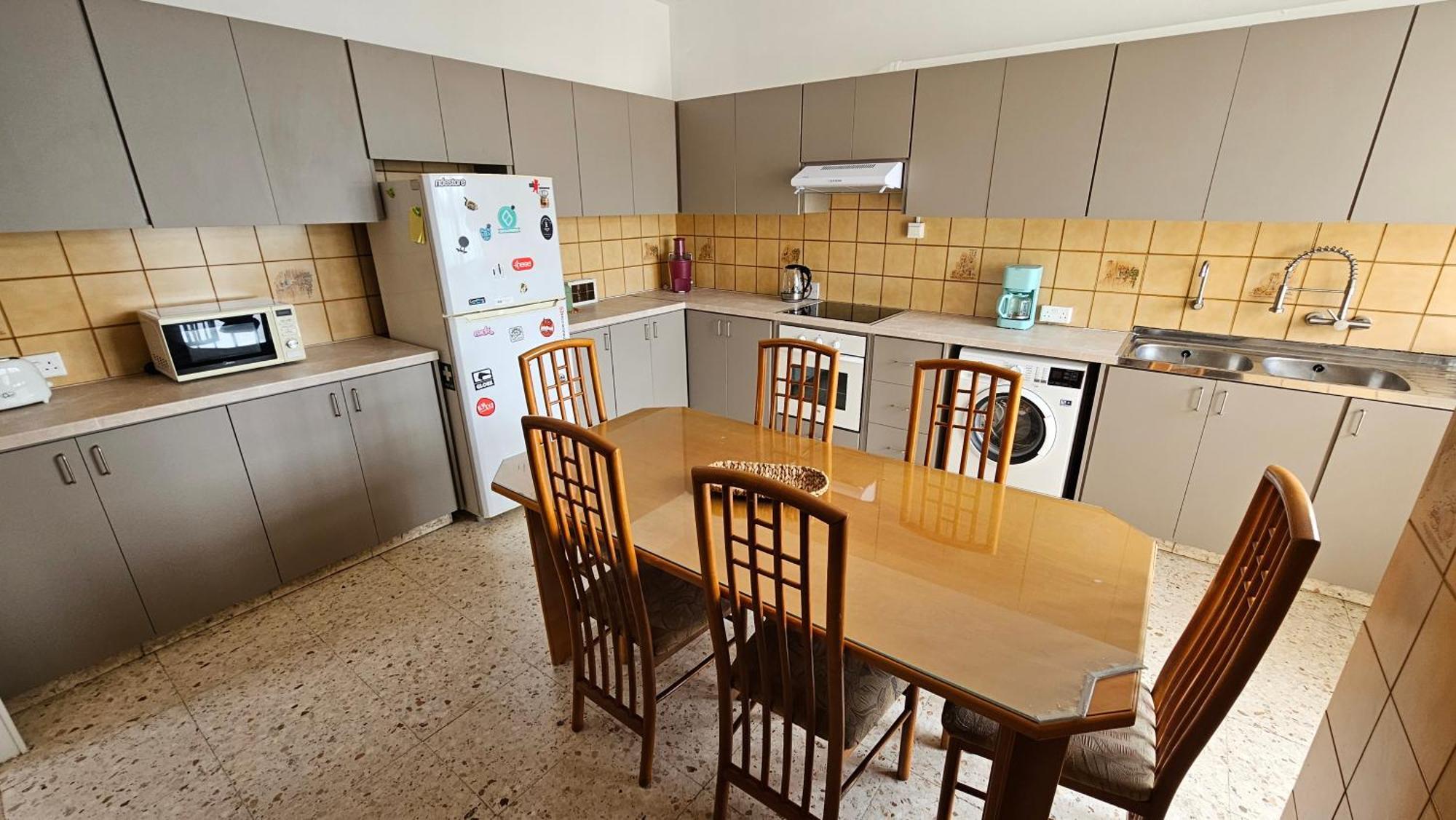 Family Nest In The Heart Of Limassolヴィラ エクステリア 写真